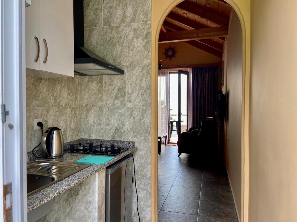 Cottages At Villa Del Mar Kvariati Exterior foto